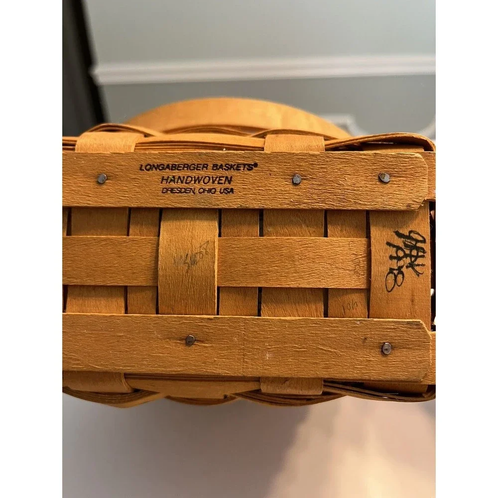 Longaberger 1998 Christmas Collection Red Glad Tidings Basket Liner Protector